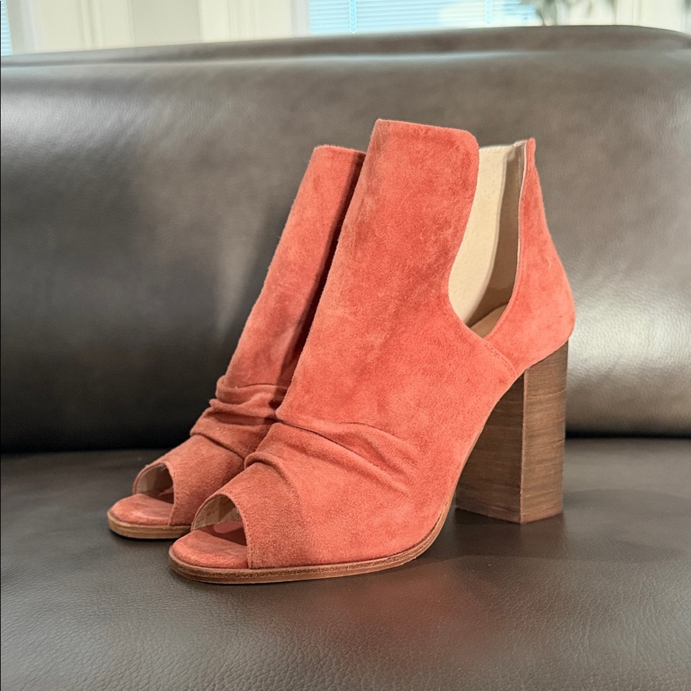 Worn once, Chinese laundry Chic Peep-Toe Suede Ankle Boots - Terracotta